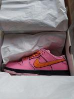 Nike SB Dunk Low Powerpuff Girls Blossom (45), Kleding | Heren, Schoenen, Nike SB, Overige kleuren, Nieuw, Ophalen of Verzenden