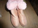 Maat 40 licht rose enkellarzen met bont nieuw, Kleding | Dames, Schoenen, Lage of Enkellaarzen, Nieuw, Ophalen of Verzenden, Lucky shoes