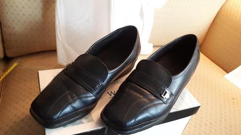 ZGAN waldlaufer zwarte leer instapper UK5.5 NL 38 schoen, Kleding | Dames, Schoenen, Zo goed als nieuw, Instappers, Zwart, Ophalen of Verzenden