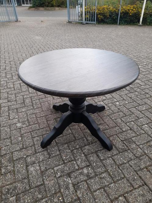 Zwarte bolpoot eet tafel doorsnee ca 100 cm, Antiek en Kunst, Antiek | Meubels | Tafels, Ophalen