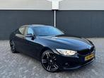 BMW 4-serie Gran Coupé 418i Essential, M-PAKKET, NAVI, NAP,, Gebruikt, Euro 6, Leder en Stof, Zwart