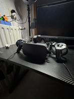 Oculus Rift CV1 VR Headset + Controllers en 2 sensoren, Ophalen of Verzenden, Gebruikt, VR-bril, Pc