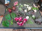 Diverse kunstbloemen en bladeren, Ophalen of Verzenden, Gebruikt