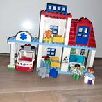 Lego Duplo Ziekenhuis met ambulance 5695, Kinderen en Baby's, Speelgoed | Duplo en Lego, Ophalen of Verzenden, Zo goed als nieuw