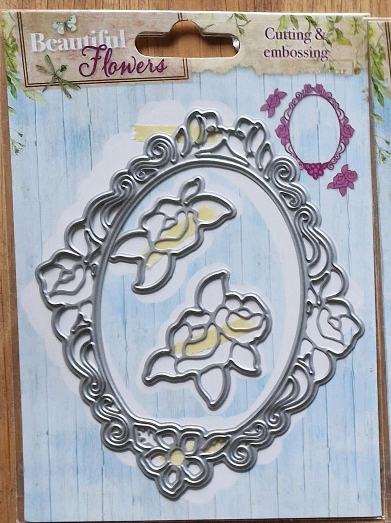 Beautiful Flowers Cutting & Embossing
Stencil BF04, Hobby en Vrije tijd, Kaarten | Zelf maken, Nieuw, Pons of Mal, Overige thema's
