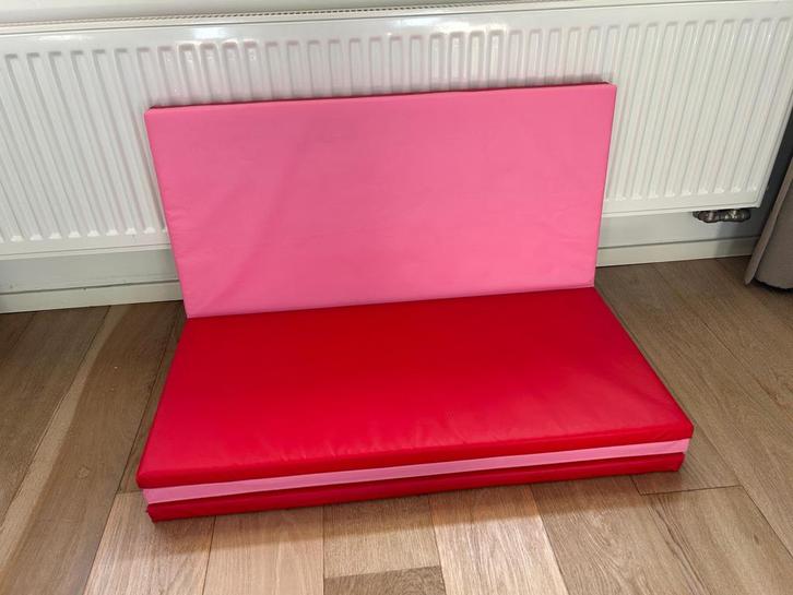 Ikea Plufsig Turnmat / Speelmat / gymnastiekmat - Roze/Rood, Sport en Fitness, Turnen, Zo goed als nieuw, Materiaal, Rood, Ophalen of Verzenden