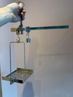 Vintage Medische Balans in Houten Kist, Ophalen of Verzenden