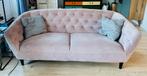 Leuke, zachtroze bank, Huis en Inrichting, Ophalen, Zo goed als nieuw