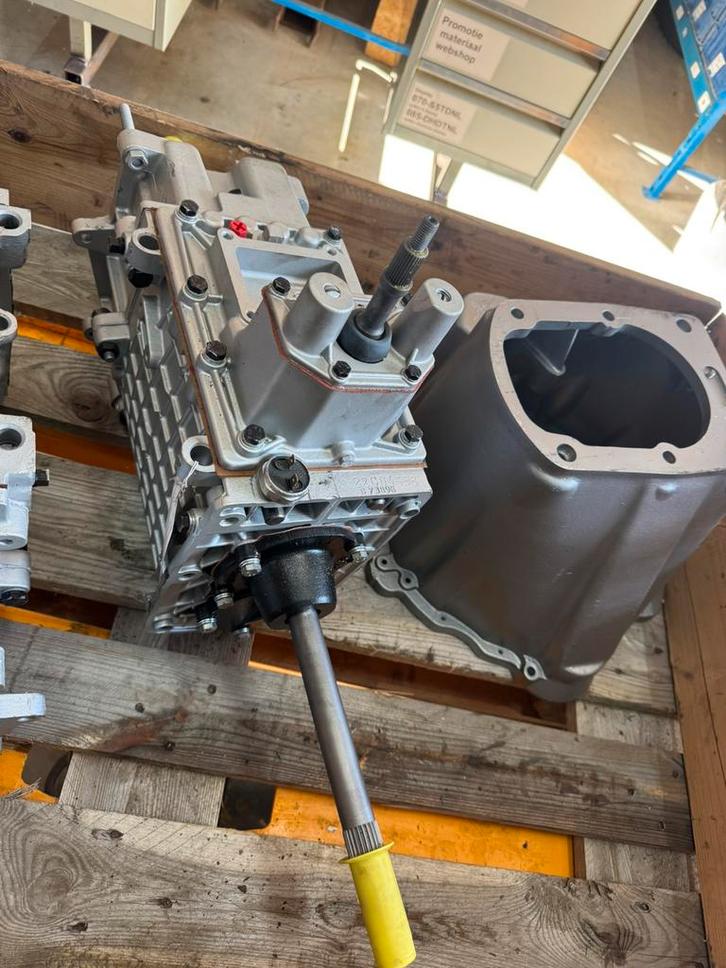 Land rover defender LT85 versnellingsbak, gereviseerd, Auto-onderdelen, Transmissie en Toebehoren, Land Rover, Gereviseerd, Ophalen