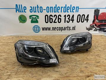 GLK X204 FACELIFT XENON LED KOPLAMP KOPLAMPEN ORIGINEEL  beschikbaar voor biedingen