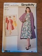 Simplicity 8731 naaipatroon voor 1950s retro jurk en mantel, Ophalen of Verzenden, Vrouw, Overige merken