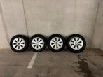 Mercedes Vito velgenset 3x extra wieldoppen er bij., Bestelwagen, 16 inch, Banden en Velgen, Zomerbanden