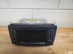 Mercedes CLK W209 2002 - 2009 radio navigatie a2098205489, Ophalen of Verzenden, Gebruikt, Mercedes-Benz