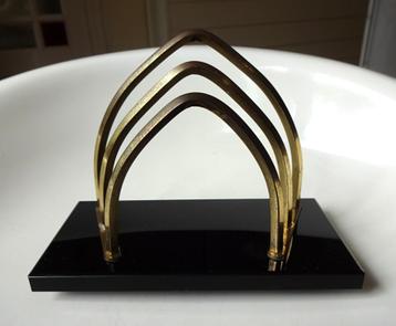 Art Deco brievenhouder: zwart opaline glas + koper beschikbaar voor biedingen