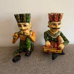 Twee houten beelden uit India, Antiek en Kunst, Ophalen of Verzenden