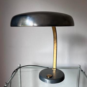 Lamp Egon Hillebrand Industrieel Design Bauhaus beschikbaar voor biedingen