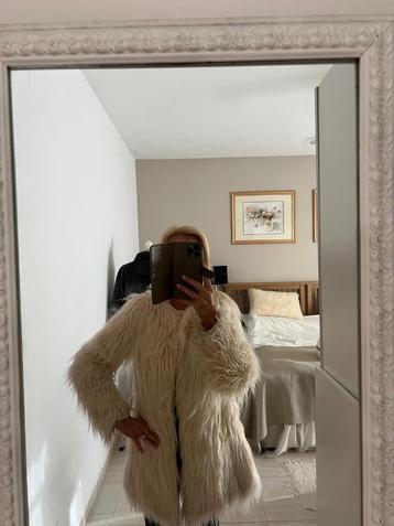 ASOS Yeti jas met lange haren beige fakefur maat 38 beschikbaar voor biedingen
