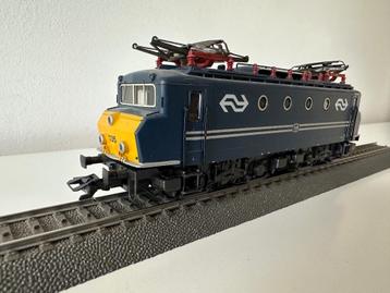 Marklin 37241 met kap van 3327 – digitaal NS 1135 beschikbaar voor biedingen
