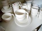 4 Arabia Ego iittala Koffie kop en schotels Stefan Lindfors, Ophalen of Verzenden, Zo goed als nieuw, Overige stijlen, Kop(pen) en/of Schotel(s)