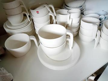 4 Arabia Ego iittala Koffie kop en schotels Stefan Lindfors beschikbaar voor biedingen