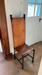 Vintage kasteelstoel gietijzeren frame met juchtleer, Ophalen, Gebruikt, Zwart, Vintage brutalist design