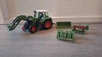 Fendt met toebehoren 1:32., Hobby en Vrije tijd, Ophalen of Verzenden, Zo goed als nieuw, Tractor of Landbouw, Overige merken