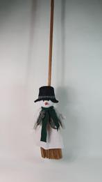 Decoratieve bezem, met sneeuwpop, winter, kerst. S32, Diversen, Kerst, Tweedehands verkoop, Tweedehands verkoop, Gebruikt, Ophalen of Verzenden