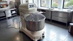 Spiraalkneder 120 liter, 4 liter of meer, Ophalen, Gebruikt, 3 snelheden of meer