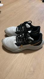 Nike air zoom maat 35, Sport en Fitness, Loopsport en Atletiek, Ophalen of Verzenden, Hardloopschoenen, Nike, Zo goed als nieuw