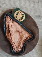 Baret, Verzamelen, Ophalen of Verzenden, Landmacht, Nederland, Helm of Baret