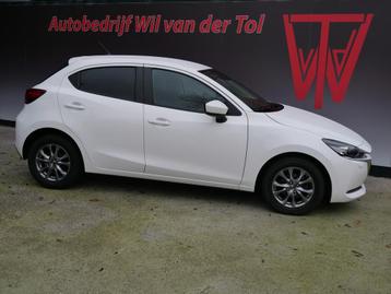 Mazda 2 1.5 Skyactiv-G COMFORT | AUTOMAAT | CAMERA | NAVIGAT beschikbaar voor biedingen