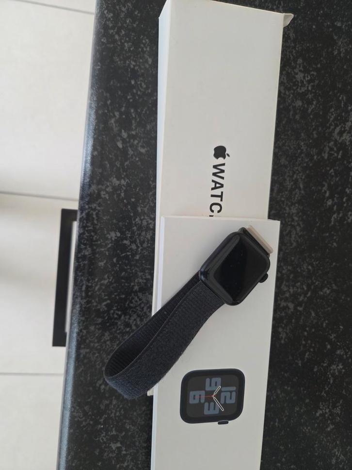 Apple Watch - Zwart - Zo goed als nieuw, Sieraden, Tassen en Uiterlijk, Smartwatches, Zo goed als nieuw, iOS, Zwart, Afstand, Calorieverbanding