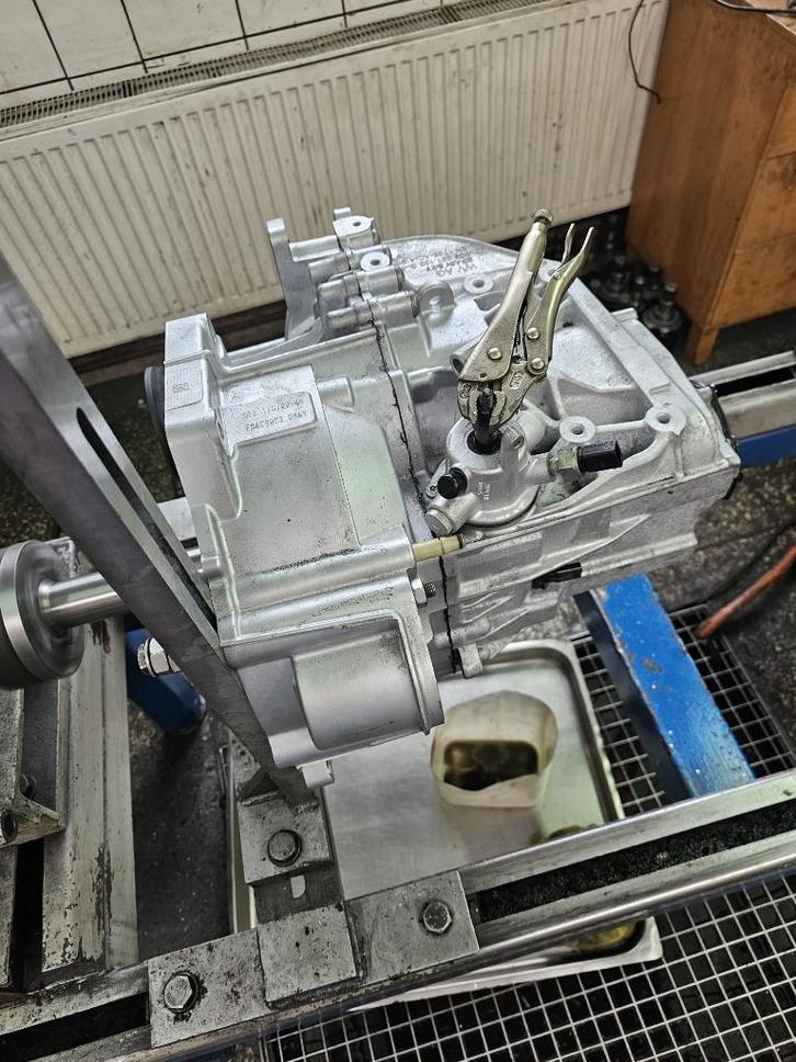 Gereviseerde versnellingsbak Audi A3 VW Golf VIII UEX 2.0tdi, Auto-onderdelen, Transmissie en Toebehoren, Audi, Volkswagen, Gereviseerd