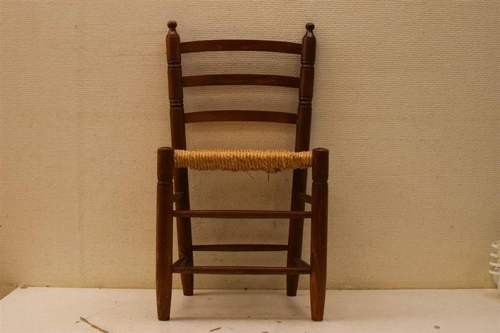Houten kinderstoel met rieten zitting 48247, Kinderen en Baby's, Kinderstoelen, Gebruikt, Meegroeistoel, Ophalen of Verzenden