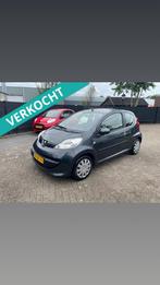 Peugeot 107 1.0 12V 3DR 2007 Grijs AIRCO NW APK NW KOPPELING, Voorwielaandrijving, Stof, Zwart, 4 stoelen