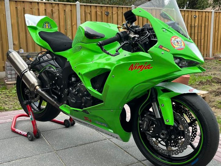 Kawasaki zx6r 2019 circuitmotor, Motoren, Motoren | Kawasaki, Particulier, Super Sport, meer dan 35 kW, 4 cilinders, Ophalen