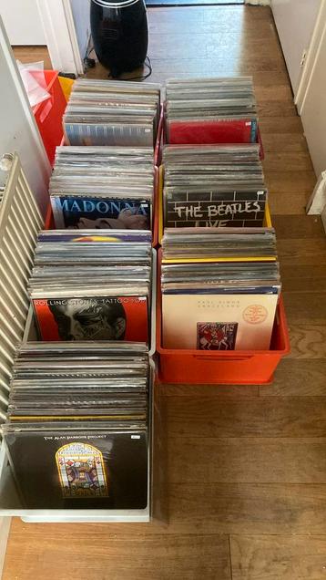 Heel veel lp’s , pop, rock , new wave en dergelijke beschikbaar voor biedingen