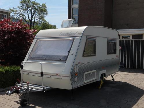 Beyerland 390D, Caravans en Kamperen, Caravans, Particulier, tot en met 4, 750 - 1000 kg, Treinzit, Beyerland, Dwarsbed, 4 tot 5 meter