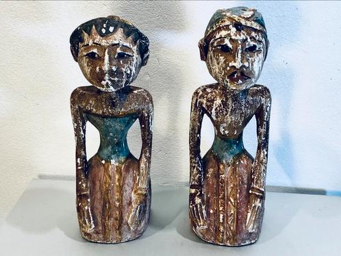 Twee Indonesische Loro Blonyo-trouwfiguren, Antiek en Kunst, Kunst | Beelden en Houtsnijwerken, Ophalen of Verzenden