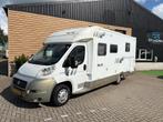 Pilote Reference - Kwaliteitscamper met Queensbed, Bedrijf, Handgeschakeld, Half-integraal, Pilote