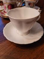 Vintage Royal Albert Gossammer kop en schotel, Antiek en Kunst, Antiek | Servies los, Ophalen of Verzenden