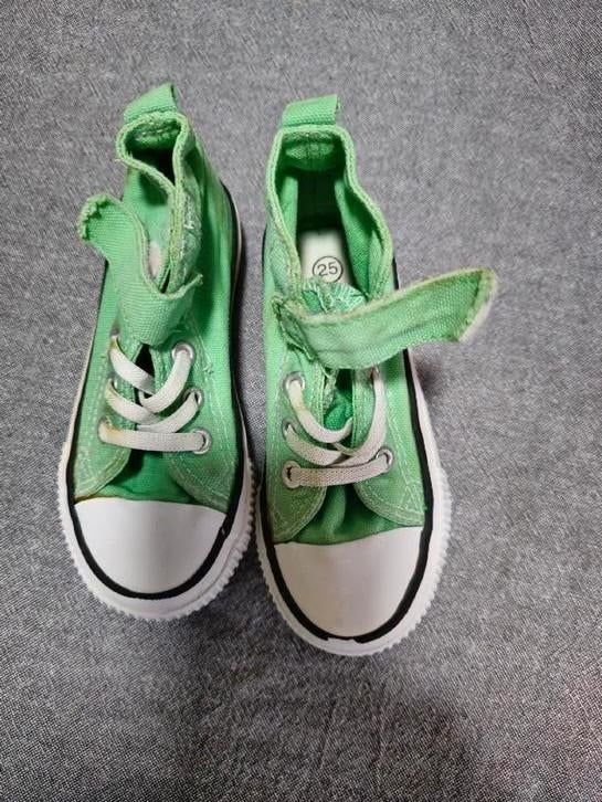 Groene Converse All Stars baby schoenen maat 25, Converse, Jongetje of Meisje, Ophalen of Verzenden, Gebruikt