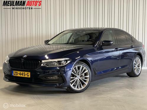 BMW 5-serie 540i High Executive Stuur-Stoelverwarming/19inch, Auto's, BMW, Bedrijf, Te koop, 5-Serie, ABS, Airbags, Airconditioning