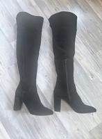 Prachtige suède elegante overknee laarzen | maat 37, Ophalen of Verzenden, Zo goed als nieuw, Zwart, Hoge laarzen
