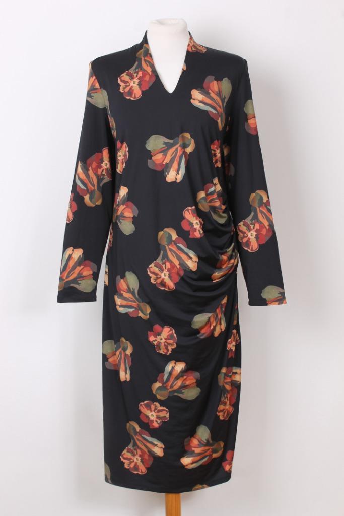 Herfst! Geplooide jurk van K-Design maat 44 (XXL), Kleding | Dames, Jurken, Zo goed als nieuw, Maat 42/44 (L), Knielengte, Verzenden