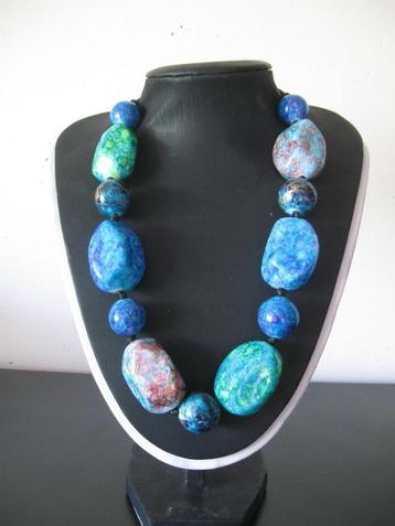 Prachtige ketting mooie kleuren als nieuw beschikbaar voor biedingen