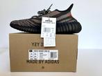Yeezy Boost 350 V2 Carbon Beluga maat 42 2/3, Kleding | Heren, Schoenen, Ophalen, Overige kleuren, Nieuw, Sneakers of Gympen
