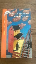 Mensje van Keulen - Tommie Station, Boeken, Kinderboeken | Jeugd | 13 jaar en ouder, Non-fictie, Mensje van Keulen, Ophalen of Verzenden