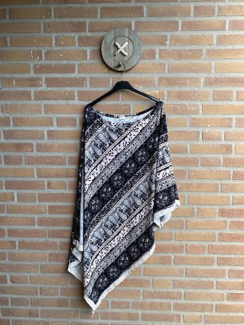 MAT poncho shirt, Kleding | Dames, Grote Maten, Nieuw, Shirt of Top, Zwart, Ophalen of Verzenden