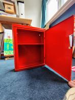 Metalen kastje knal oranje, vintage, Huis en Inrichting, Badkamer | Badkamermeubels, Minder dan 50 cm, Overige typen, Ophalen of Verzenden